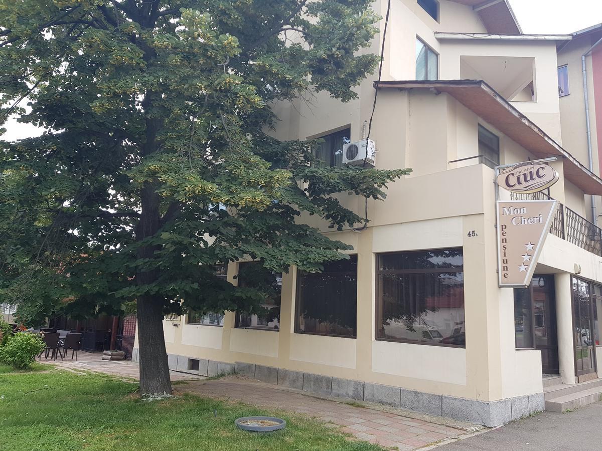 Mon Cheri Drobeta Turnu Severin Exterior foto
